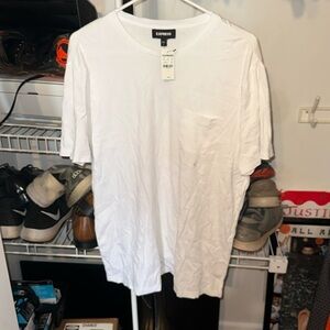 Mens Express white pocket tee